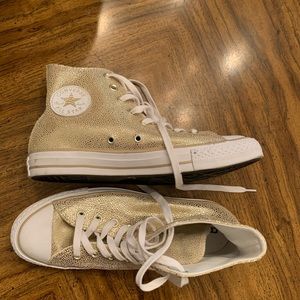 Gold Converse
